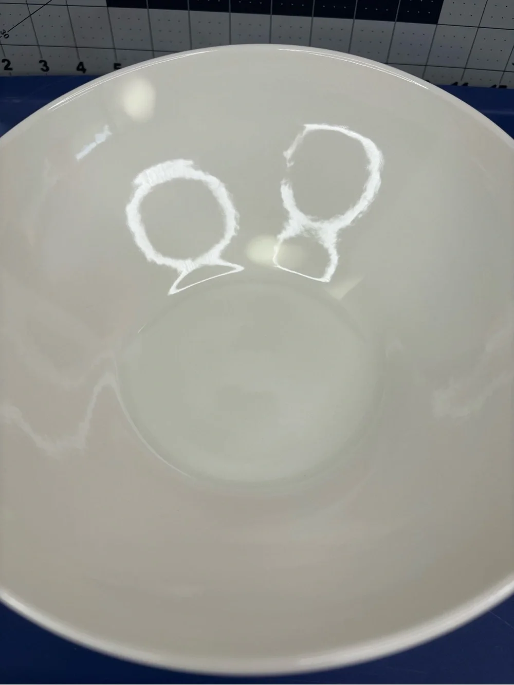 Mikasa Swirl White DJ100 Ceramic Serving Bowl‎